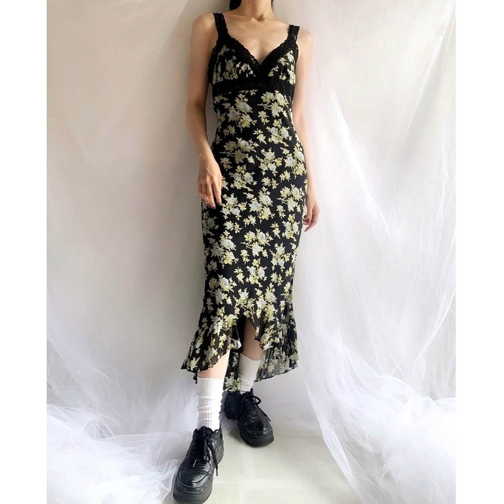 Vintage Betsey Johnson Y2K 90s Wimsygoth Fairy Wild Roses Lace Maxi Slip Dress